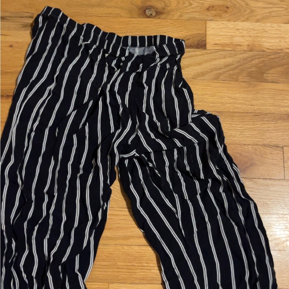 Brandy Melville Black and White Garment